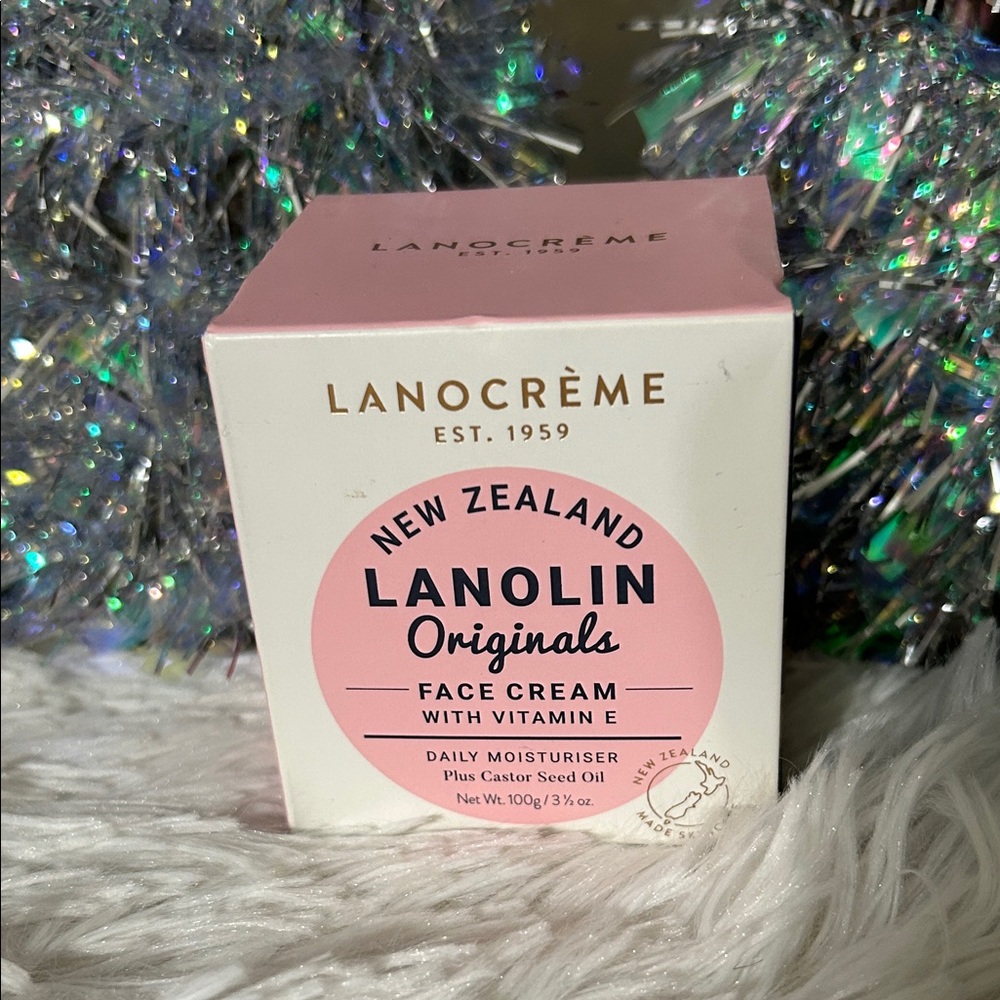 Pink Face Cream with Vitamin E